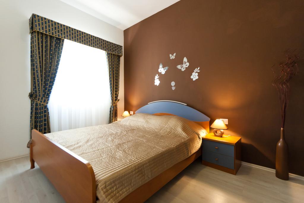Apartments Mauri فيرسار المظهر الخارجي الصورة