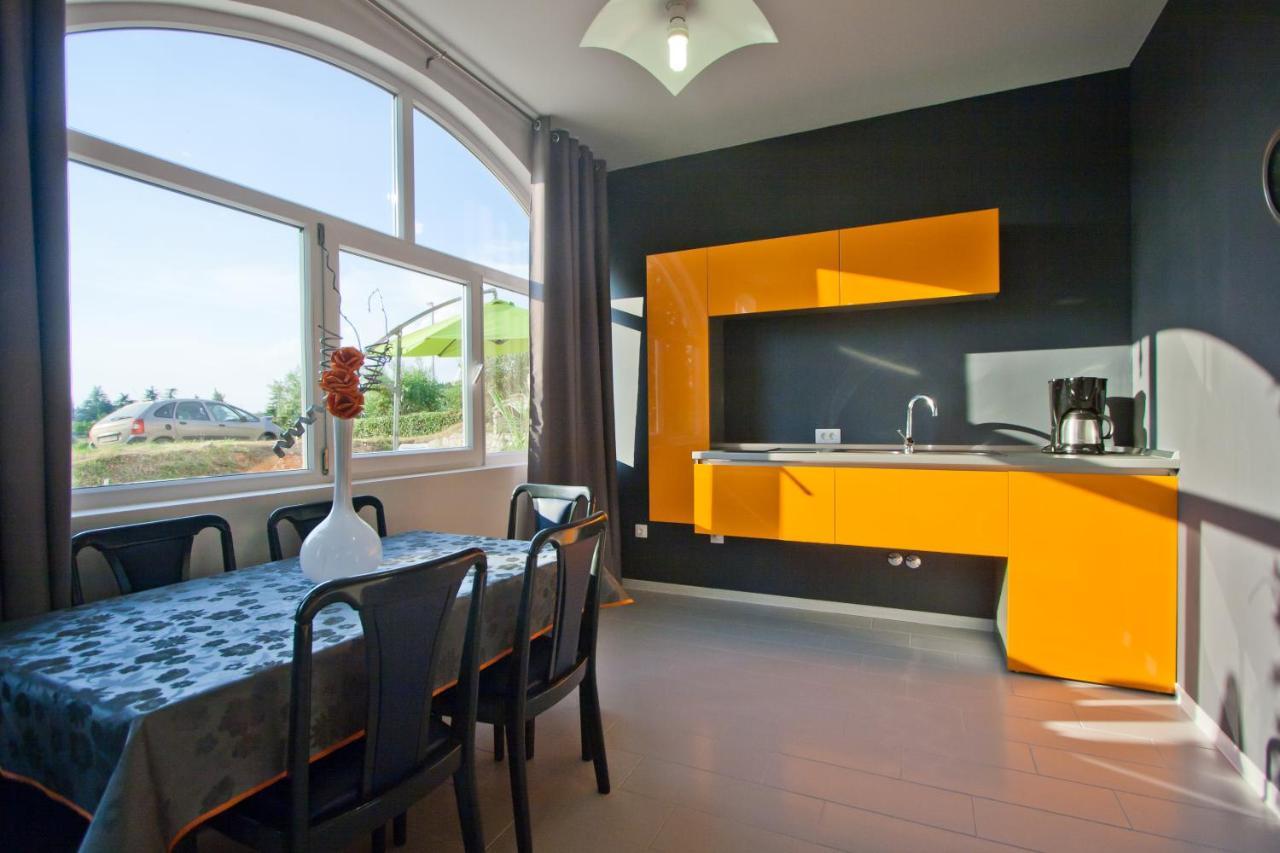 Apartments Mauri فيرسار المظهر الخارجي الصورة